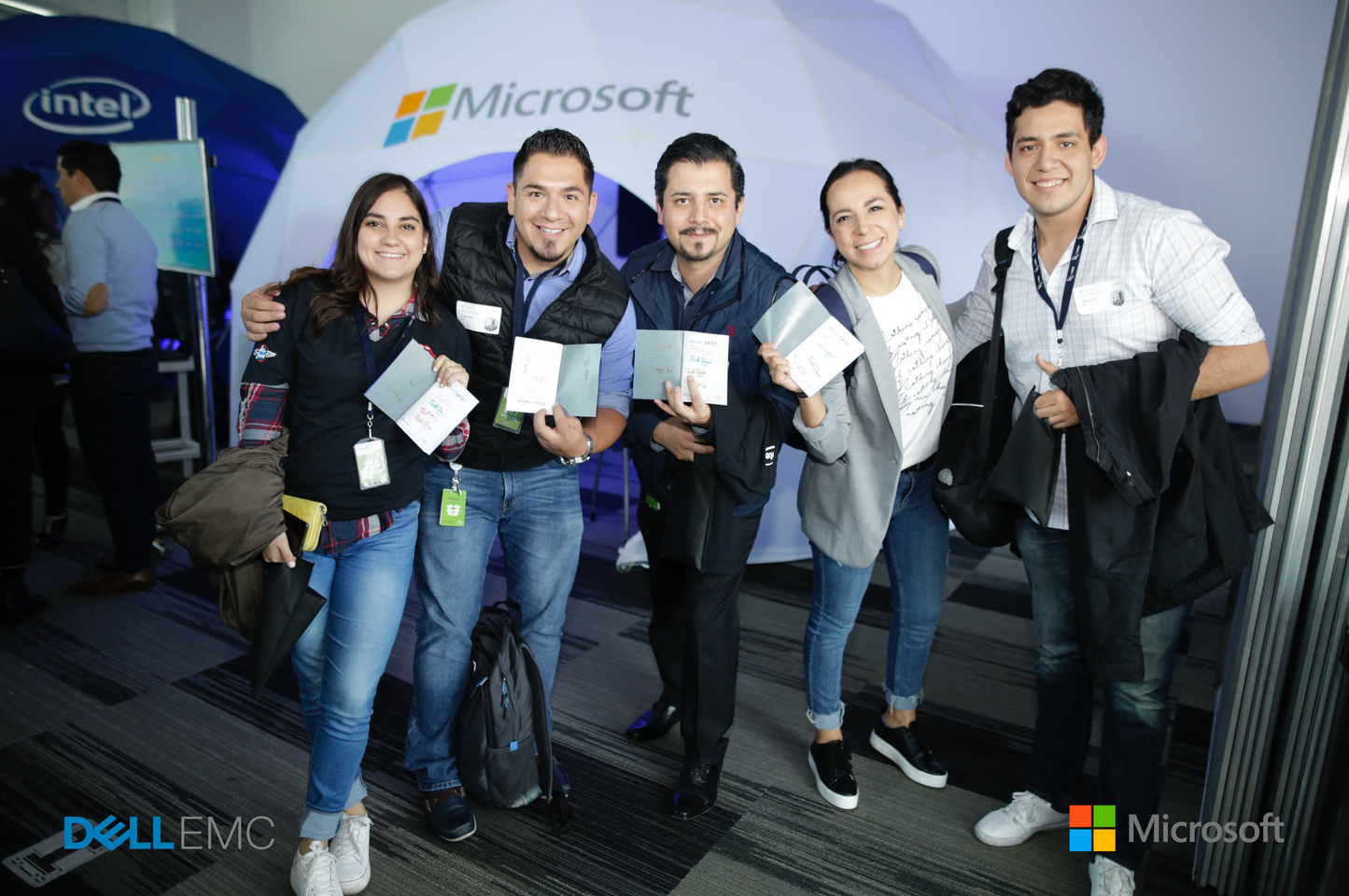 04- Fotografía y Video de Seguimiento en Eventos Sociales Empresariales 👨💼💼